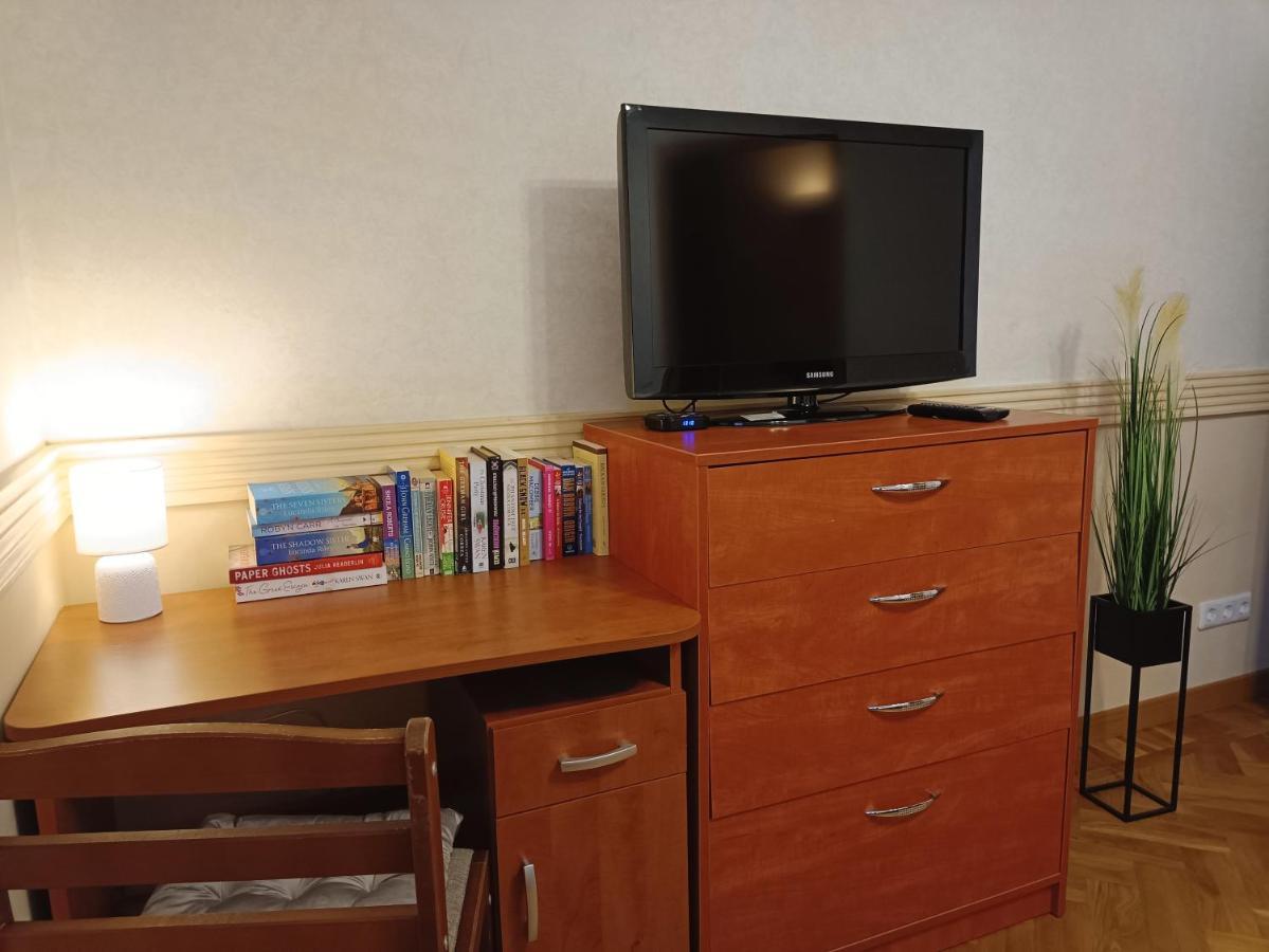 Old Town Retreat With Stunning Views 2 Bedroom Apartment Nearby The Church Of Saint Peter リガ エクステリア 写真